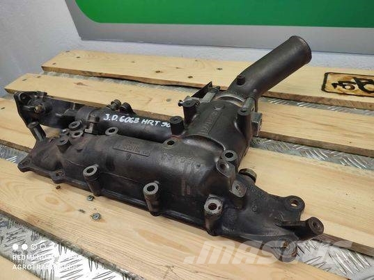 John Deere 6068 HRT 90 (R535124) intake manifold Motorok