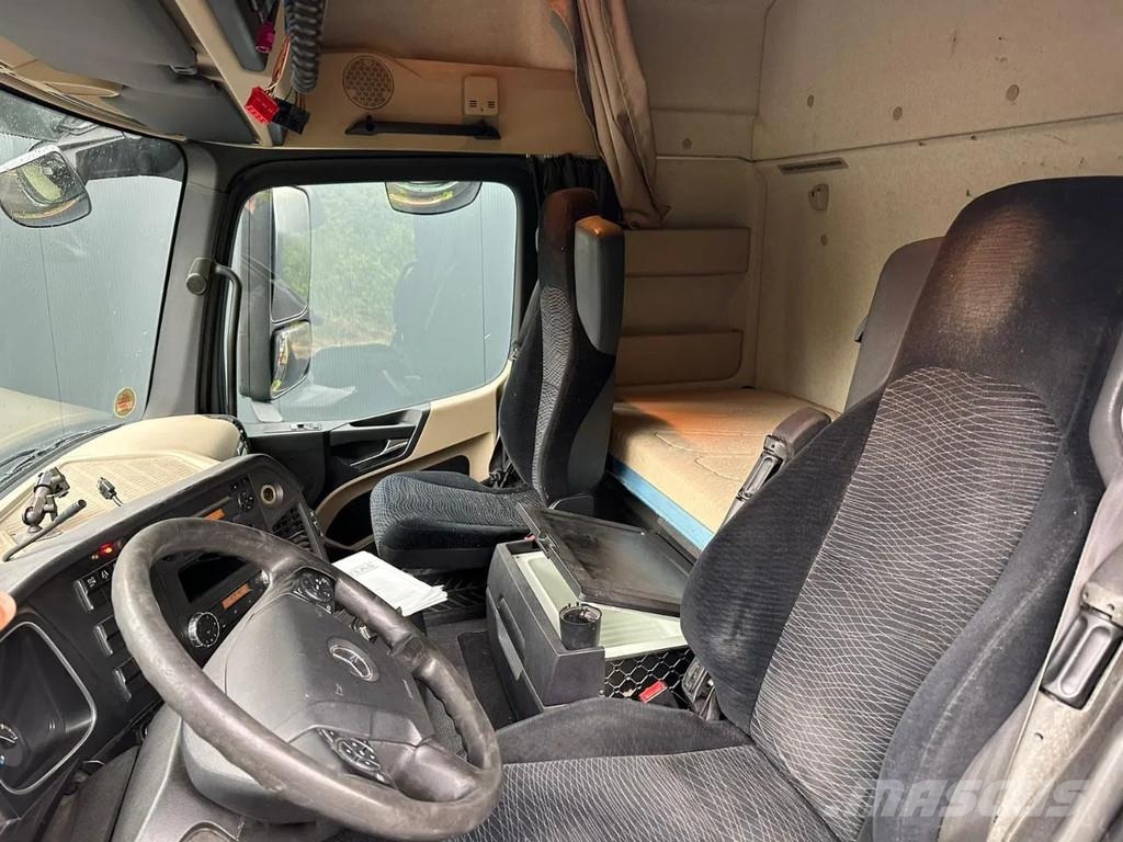 Mercedes-Benz Actros 2545 Mercedes-Benz 2545 6x2 Euro6 2-Seiten- Gru per tutti i terreni