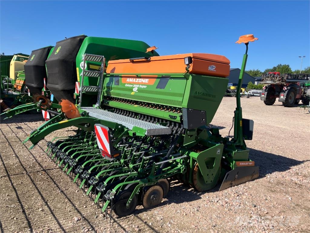 Amazone Cataya 3000 Super Mechanické sejačky