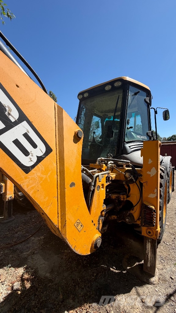 JCB 4 CX Eco Retrocargadoras