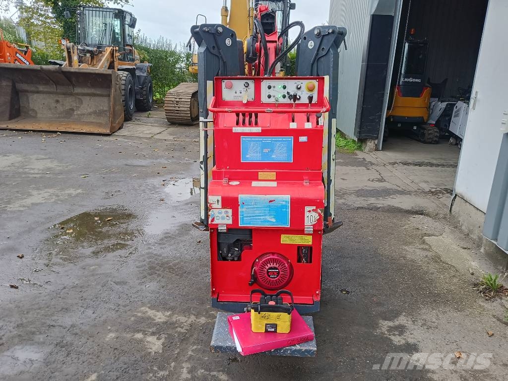 kegiom 380 Spider remote control robot crane hybrid maeda Mini cranes