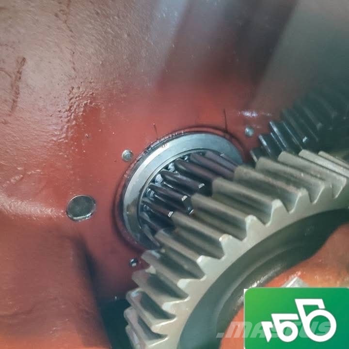 Merlo Gearbox 47654  P 40.9 K Trasmissione
