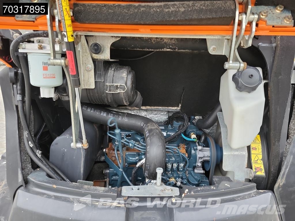 Doosan DX27 Z 3 Buckets Miniexcavadoras