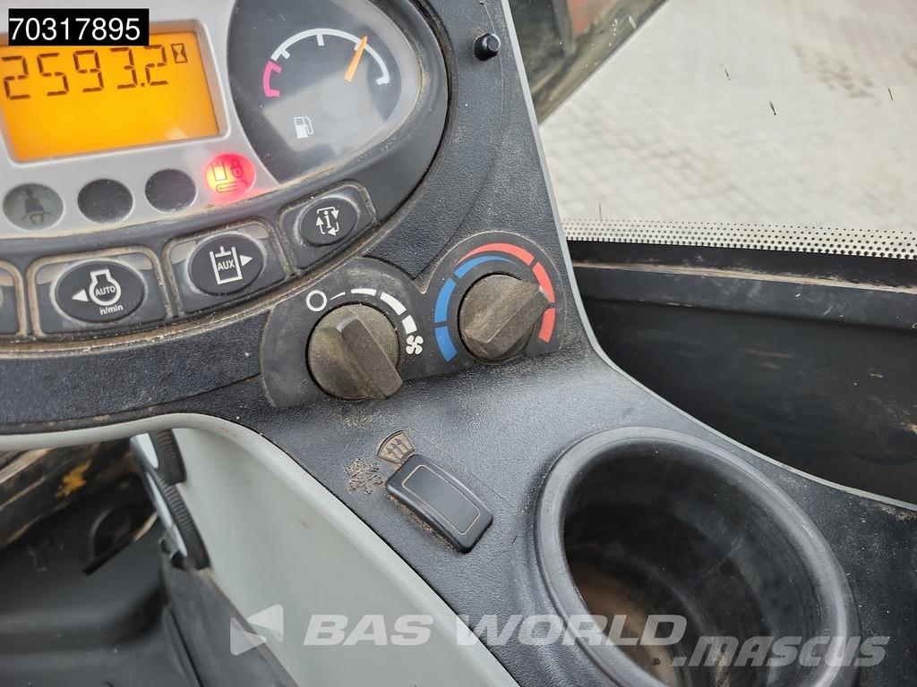 Doosan DX27 Z 3 Buckets Miniexcavadoras