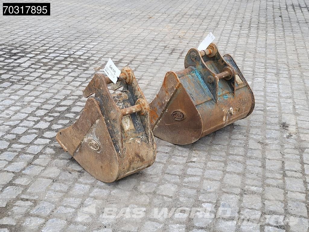Doosan DX27 Z 3 Buckets Miniexcavadoras