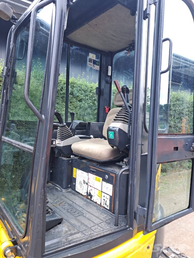 Komatsu PC 26 MR-3 Miniescavatori