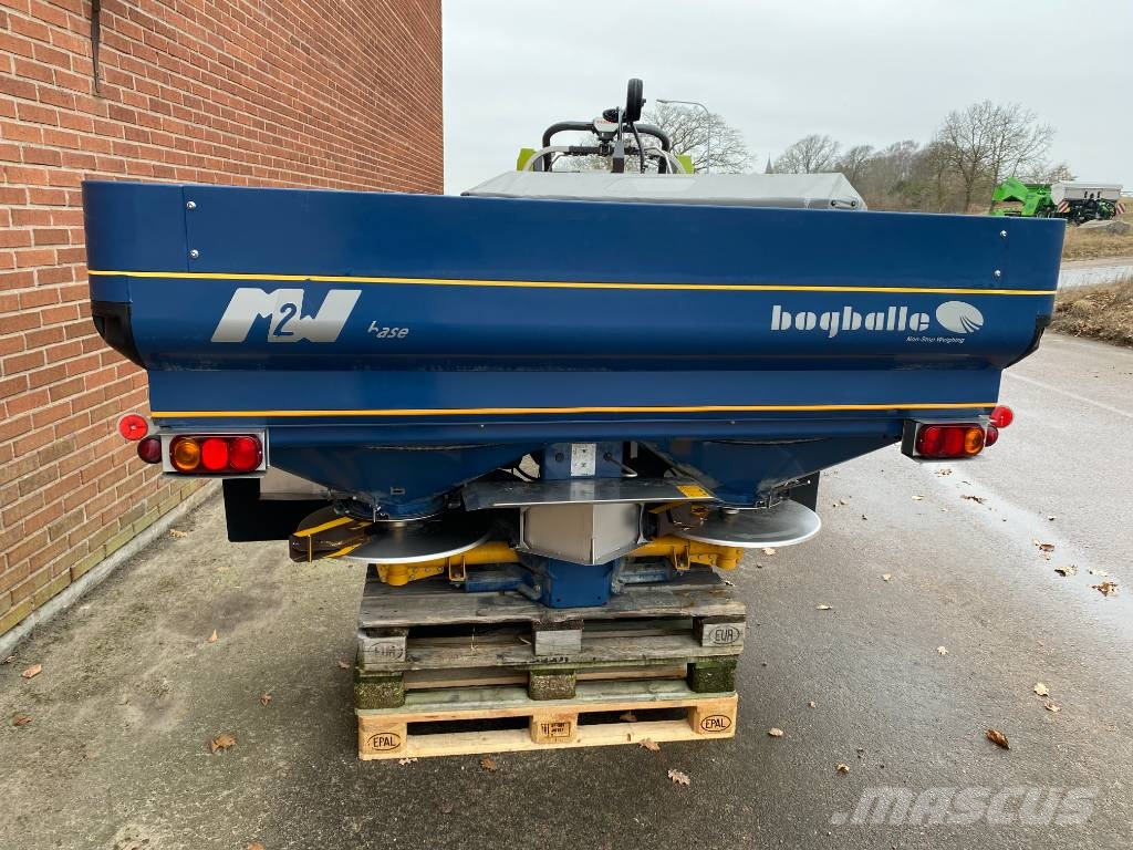Bogballe M2W Q معدات فرد المواد المعدنية