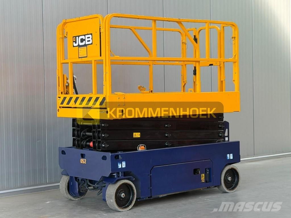 JCB S 2646 E Škarjaste dvižne ploščadi