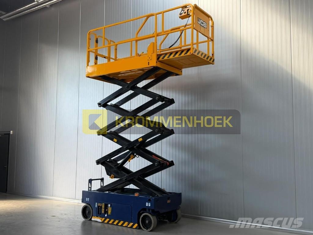 JCB S 2646 E Škarjaste dvižne ploščadi