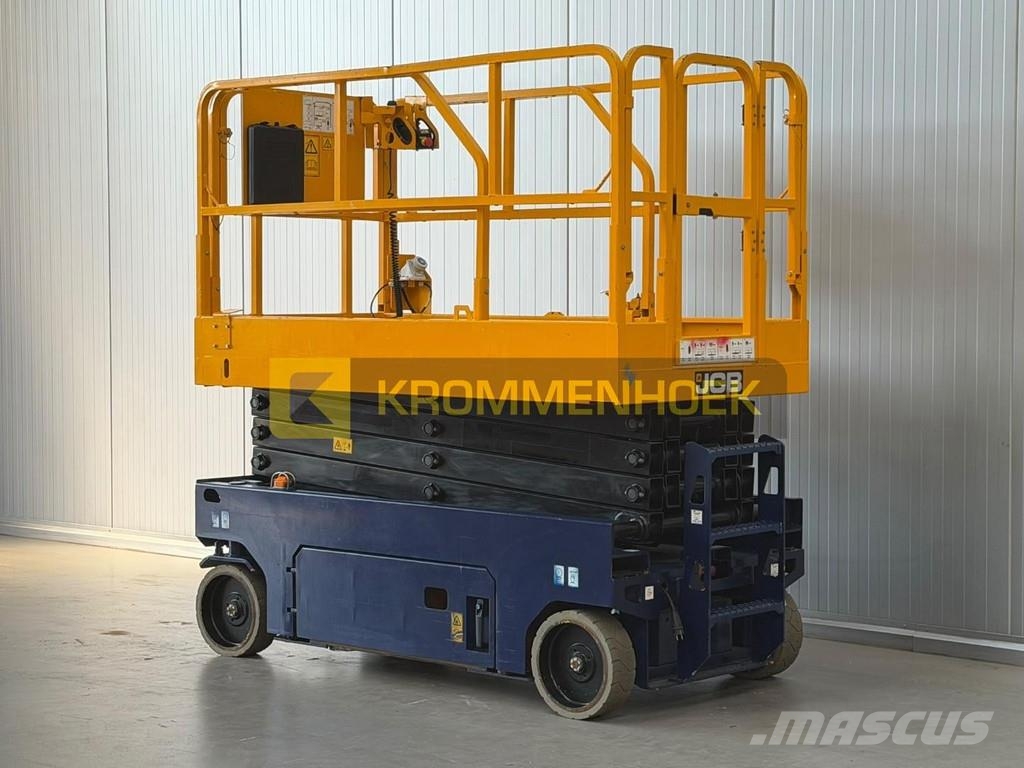 JCB S 2646 E Škarjaste dvižne ploščadi