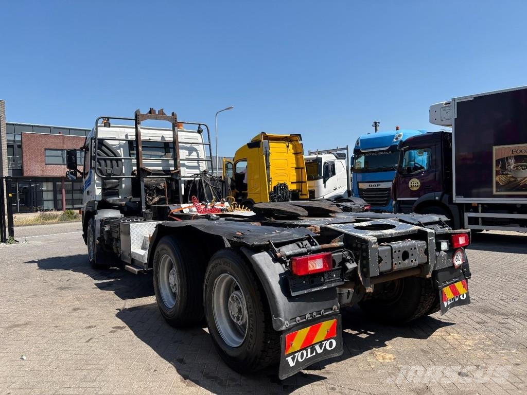 Volvo FM 12,480 + 6X4 + manual + spring + retarder Prime Movers