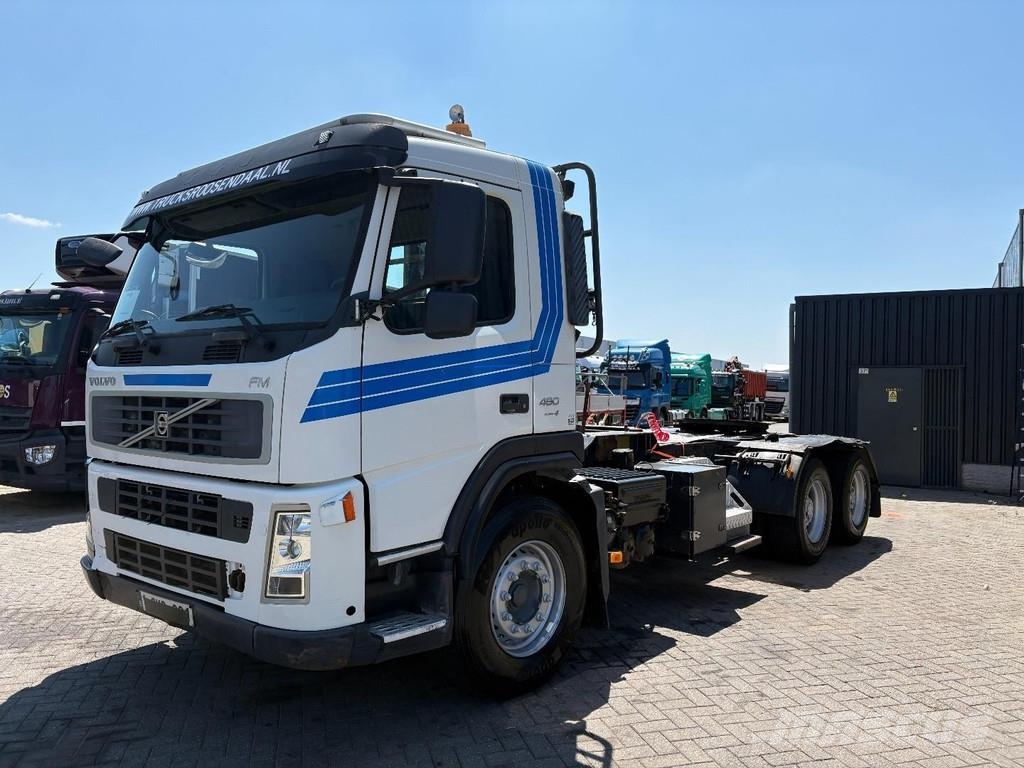 Volvo FM 12,480 + 6X4 + manual + spring + retarder Prime Movers