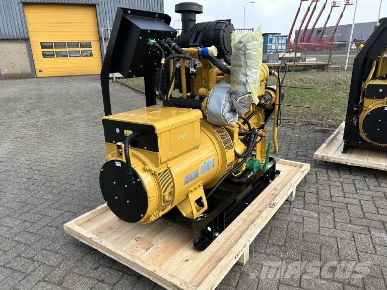 CAT C4.4 Marine auxiliary engines