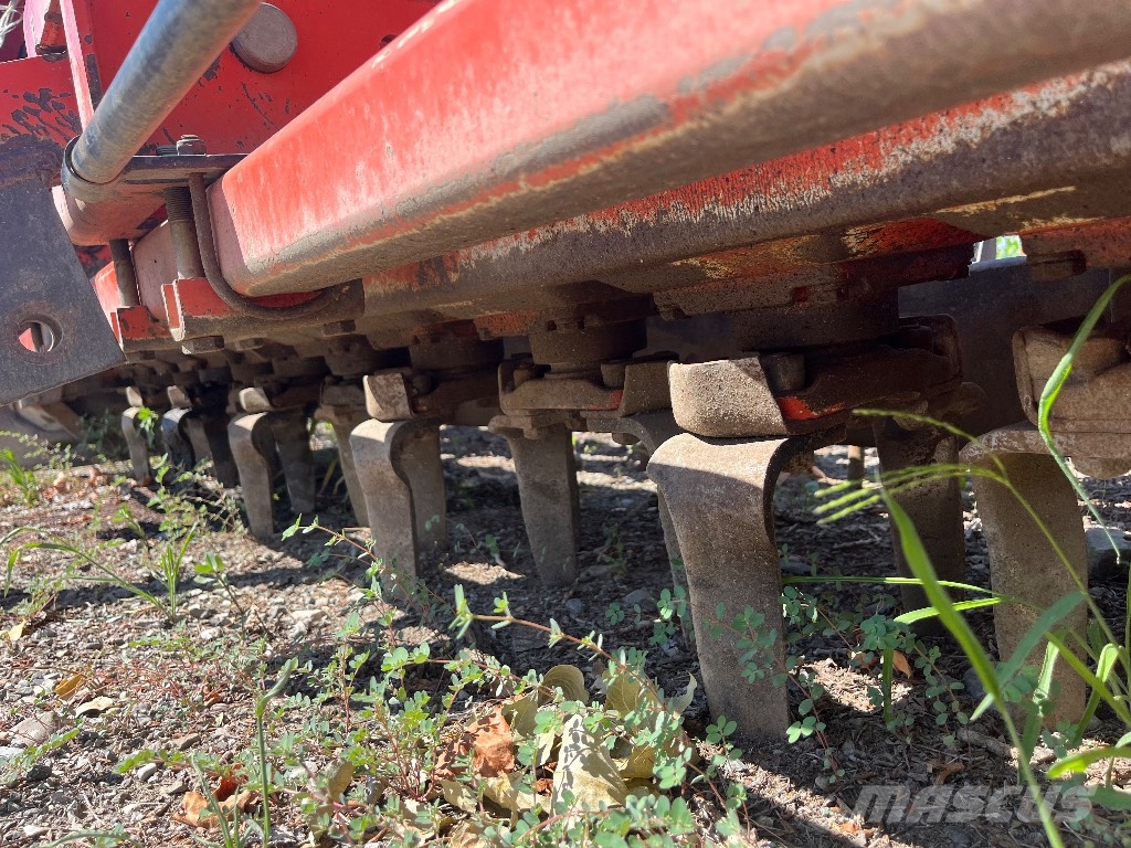 Maschio DC 3000 Rotačné brány a pôdne frézy