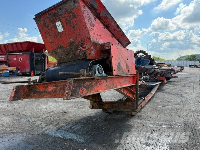 Finlay 693 SuperTrak Used Conveyor Hydraulic Iseliikuvad sõelad