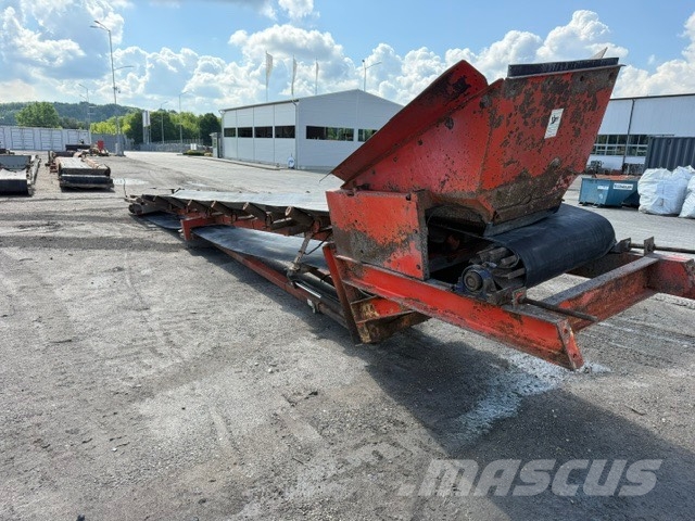 Finlay 693 SuperTrak Used Conveyor Hydraulic Iseliikuvad sõelad
