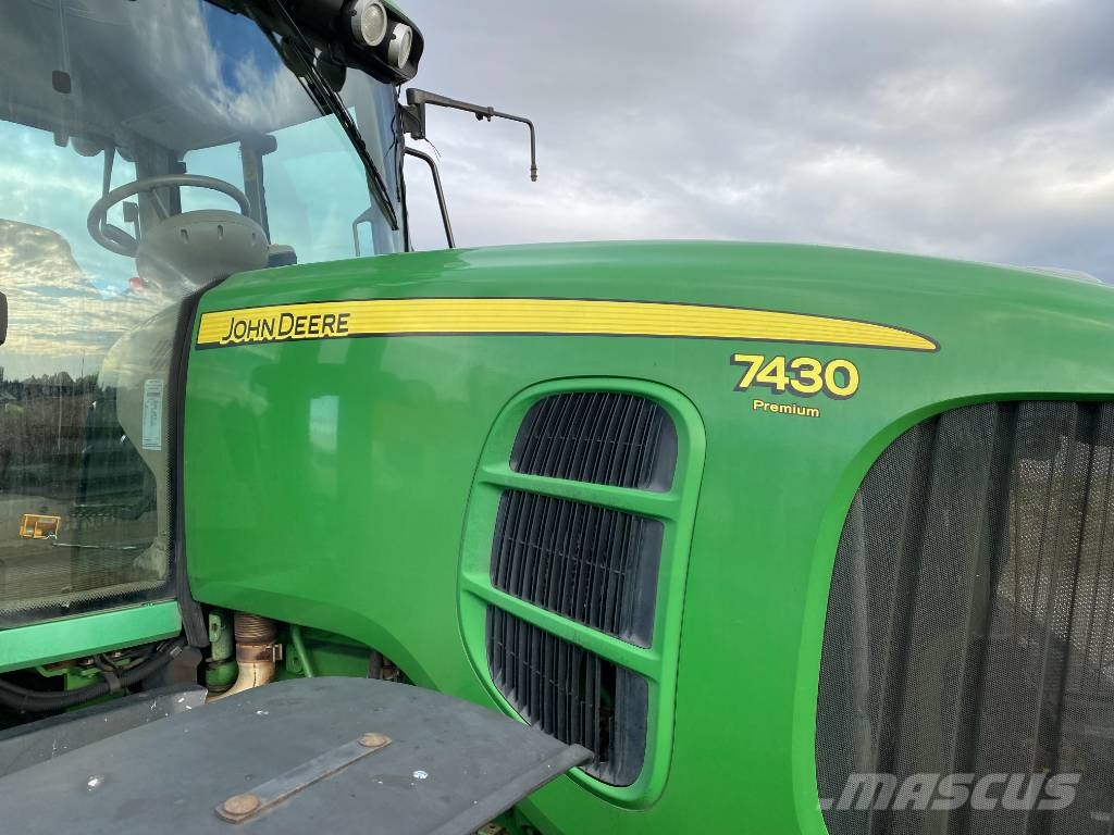John Deere 7430 Premium Autopower 40km/h endommagé الجرارات