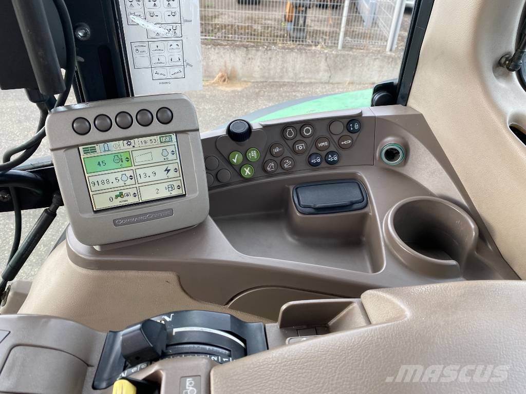 John Deere 7430 Premium Autopower 40km/h endommagé الجرارات