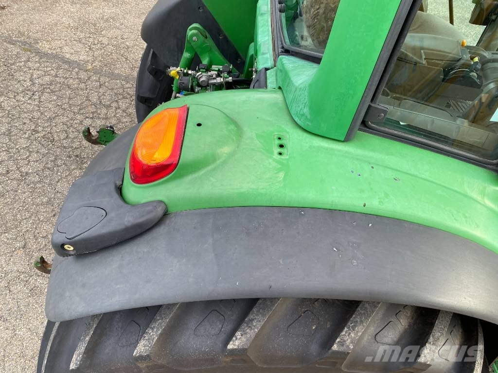 John Deere 7430 Premium Autopower 40km/h endommagé الجرارات