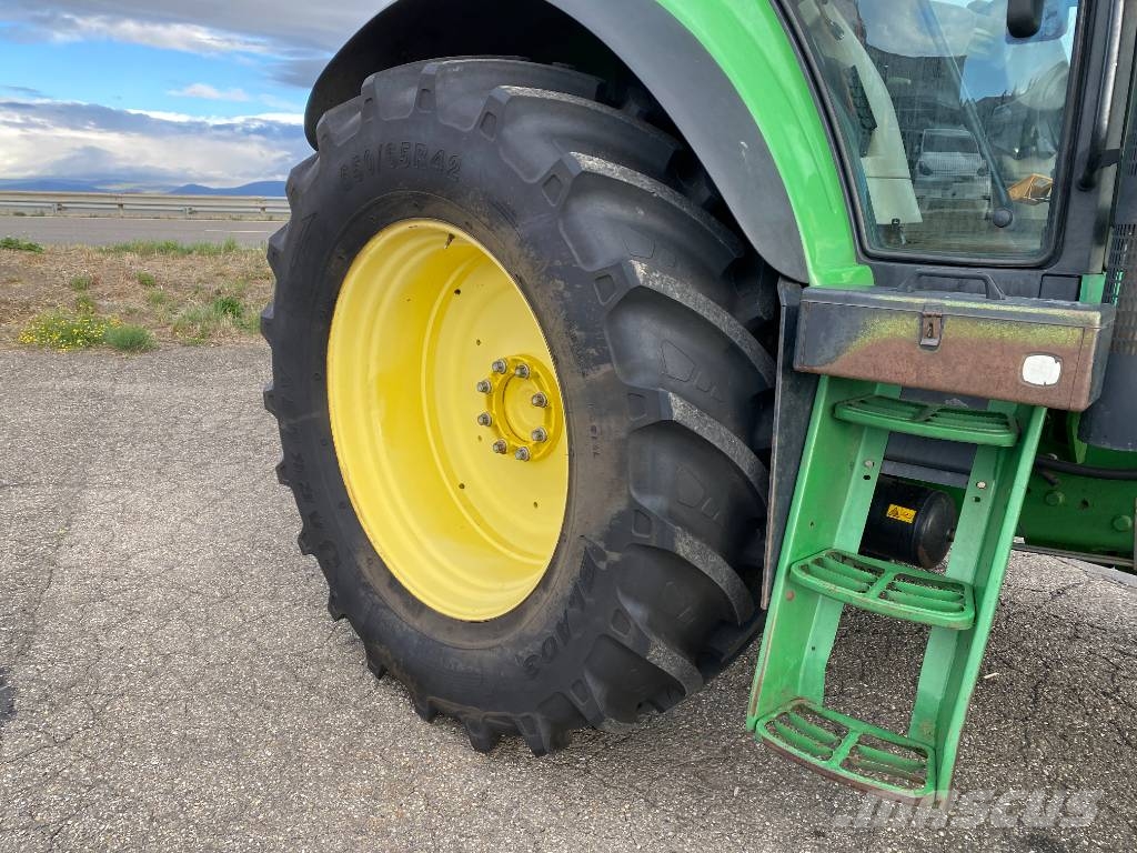 John Deere 7430 Premium Autopower 40km/h endommagé الجرارات