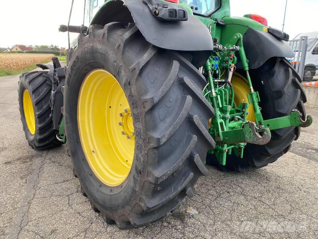 John Deere 7430 Premium Autopower 40km/h endommagé الجرارات