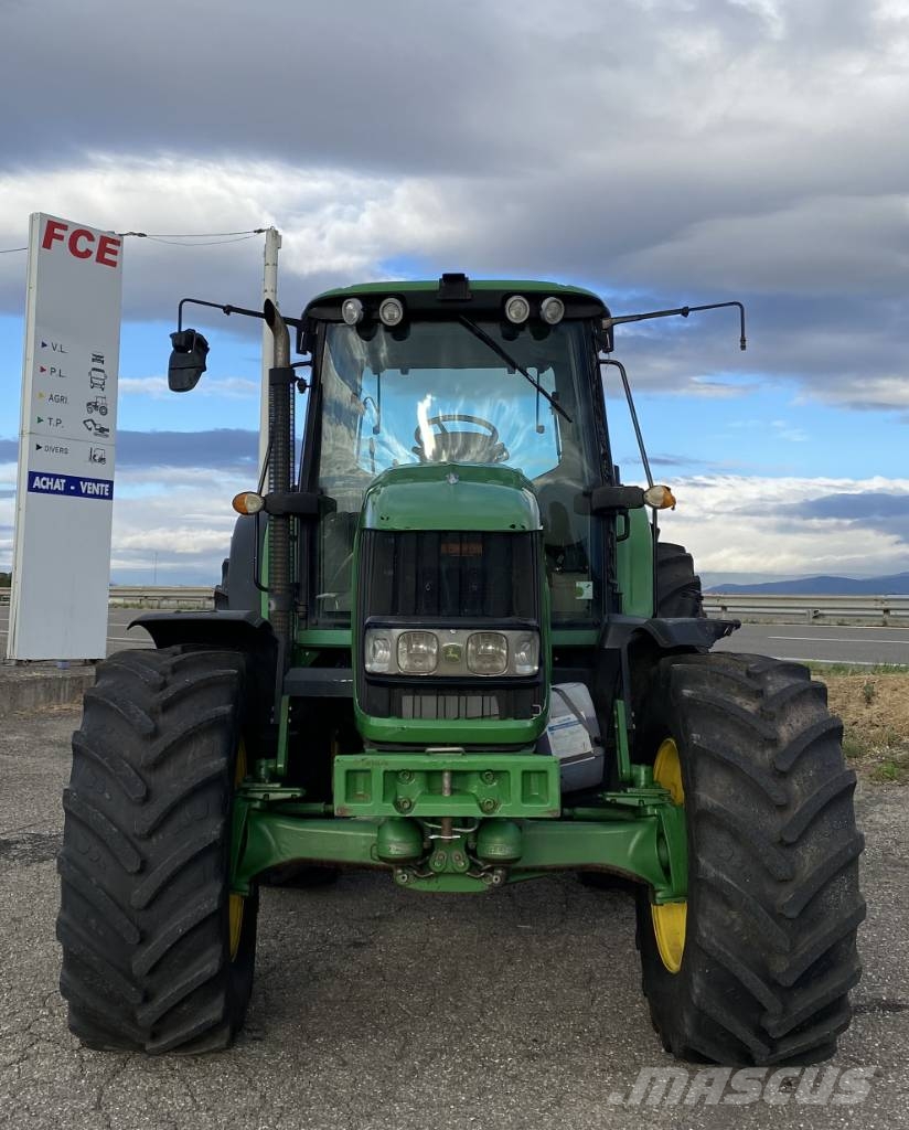 John Deere 7430 Premium Autopower 40km/h endommagé الجرارات