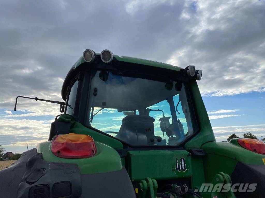 John Deere 7430 Premium Autopower 40km/h endommagé الجرارات