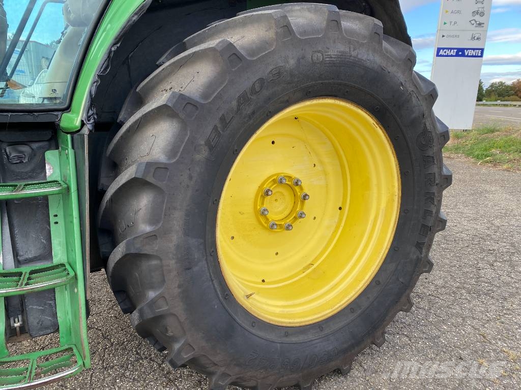 John Deere 7430 Premium Autopower 40km/h endommagé الجرارات
