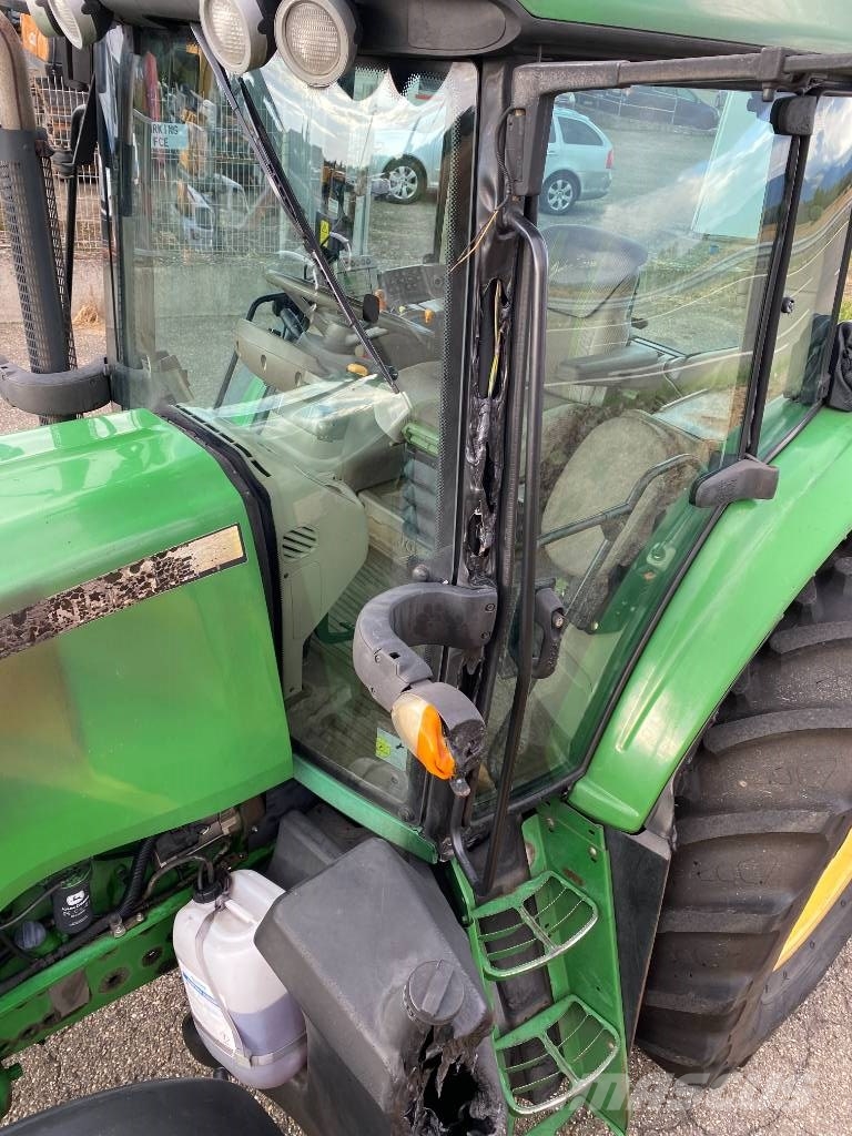 John Deere 7430 Premium Autopower 40km/h endommagé الجرارات