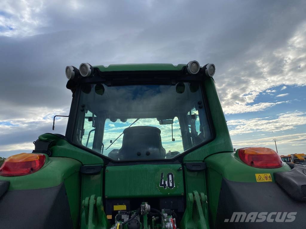 John Deere 7430 Premium Autopower 40km/h endommagé الجرارات
