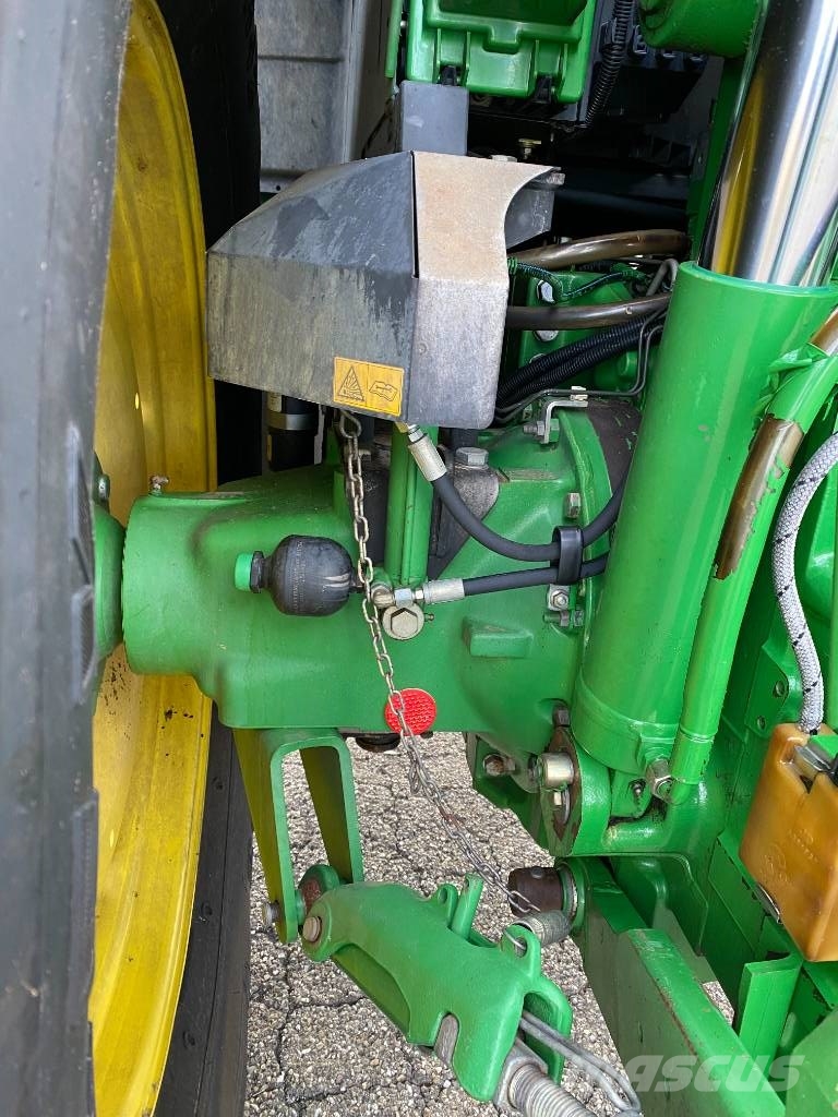 John Deere 7430 Premium Autopower 40km/h endommagé الجرارات