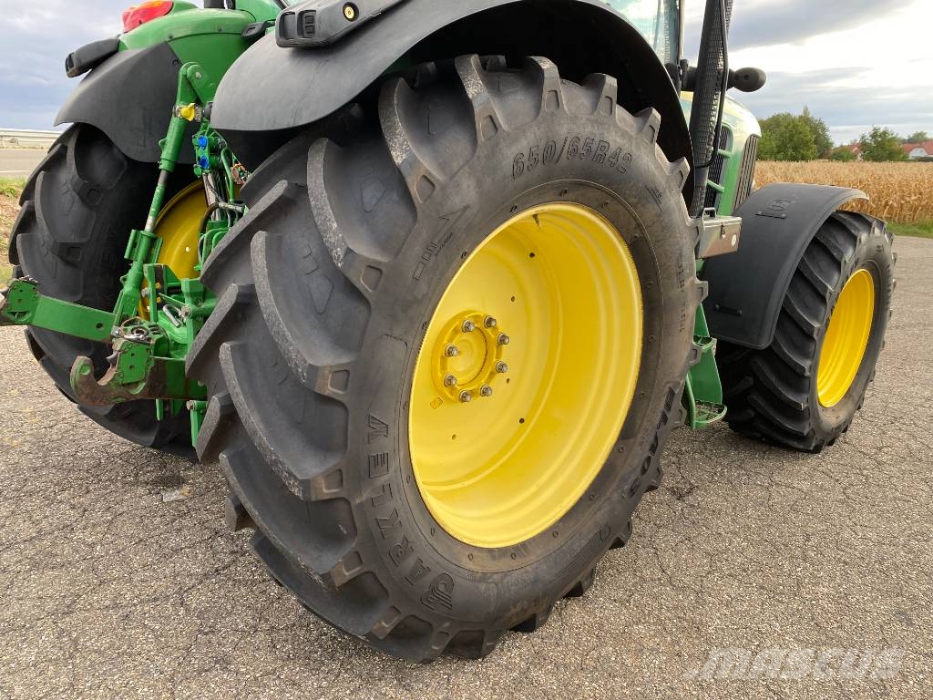 John Deere 7430 Premium Autopower 40km/h endommagé الجرارات