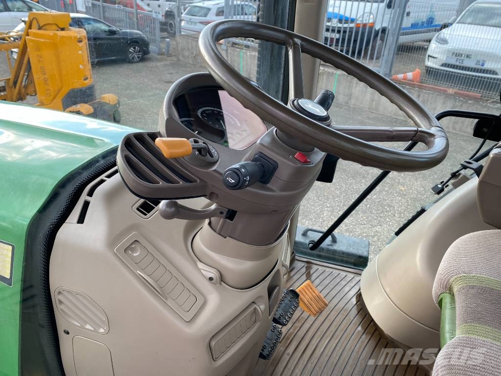 John Deere 7430 Premium Autopower 40km/h endommagé الجرارات