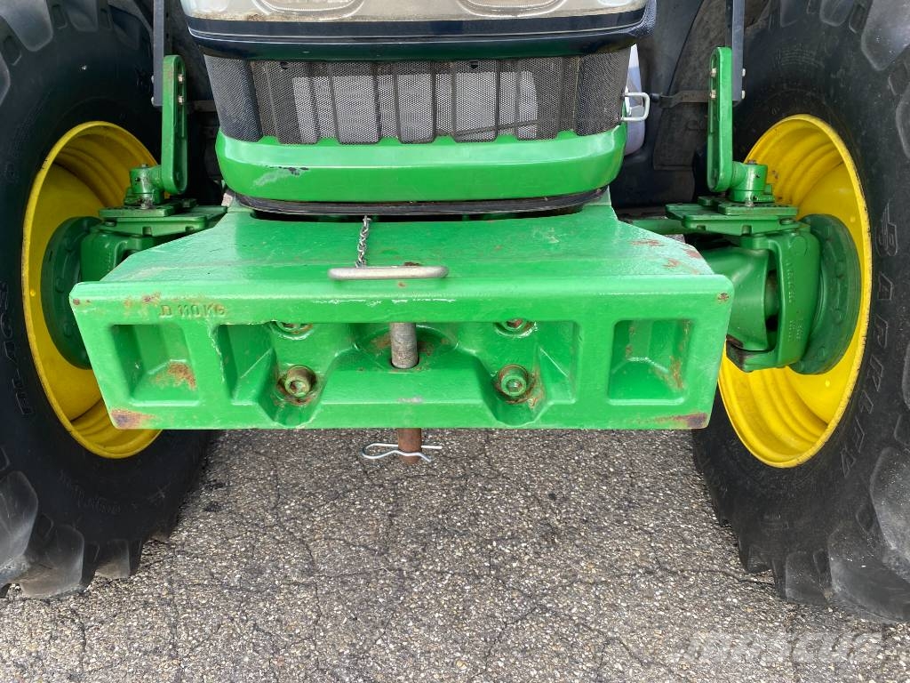 John Deere 7430 Premium Autopower 40km/h endommagé الجرارات