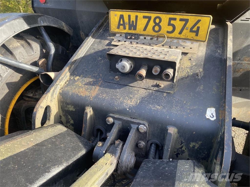 JCB HYDRADIG HD110WT Multifunktionslader