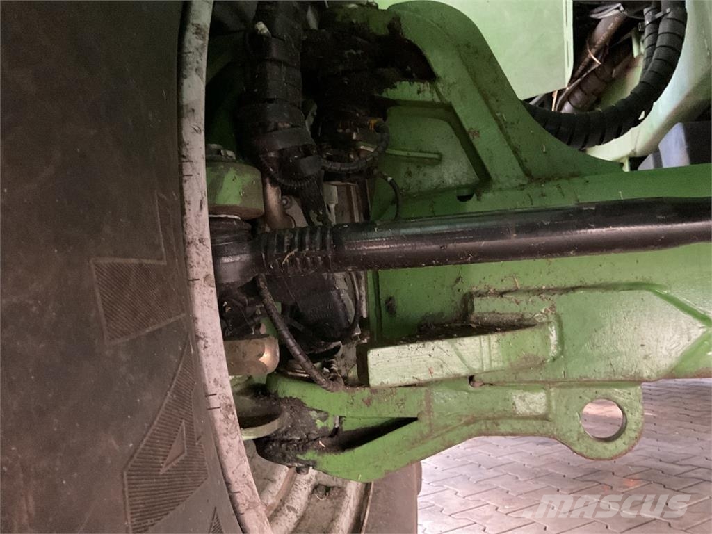 Krone BIG X 1100 Szecskázók