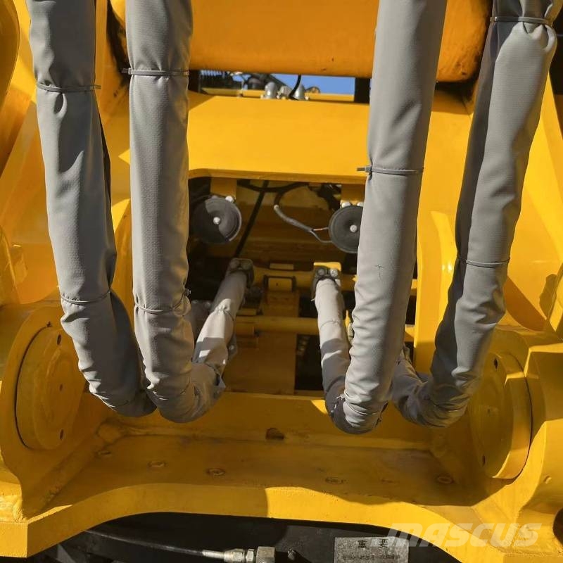 Komatsu PC360 حفارات زحافة