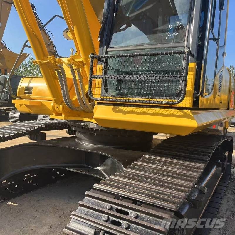 Komatsu PC360 حفارات زحافة