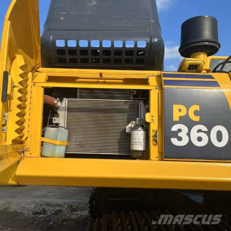 Komatsu PC360 حفارات زحافة