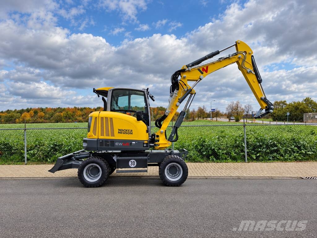 Wacker Neuson EW 65 | 2025 ホイール式油圧ショベル(パワーショベル・ユンボ・バックホー)