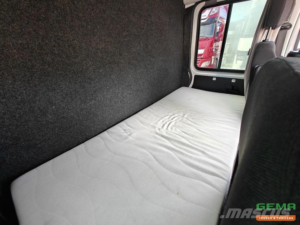 Iveco 35S18 4x2 Hi-Matic Sleeper Cab Euro6 - Carrier Pul Hladilna tovorna vozila