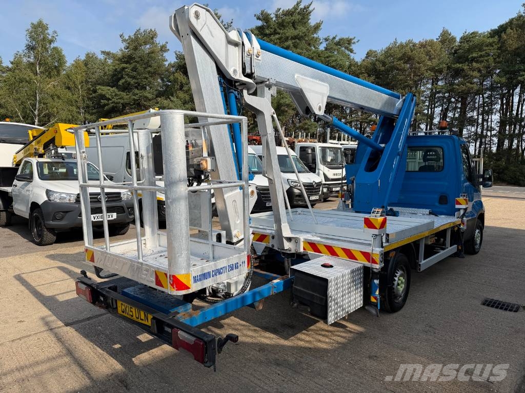 Iveco Multitel MJ201 Plataformas sobre camión