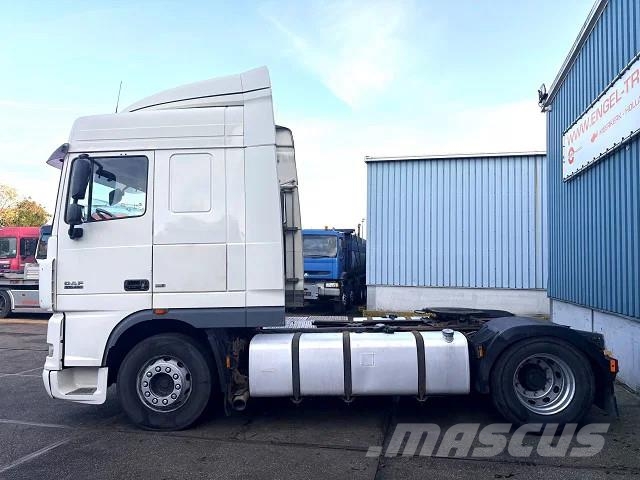 DAF XF 105.460 SPACECAB (ZF16 MANUAL GEARBOX / EURO 5 Sattelzugmaschinen