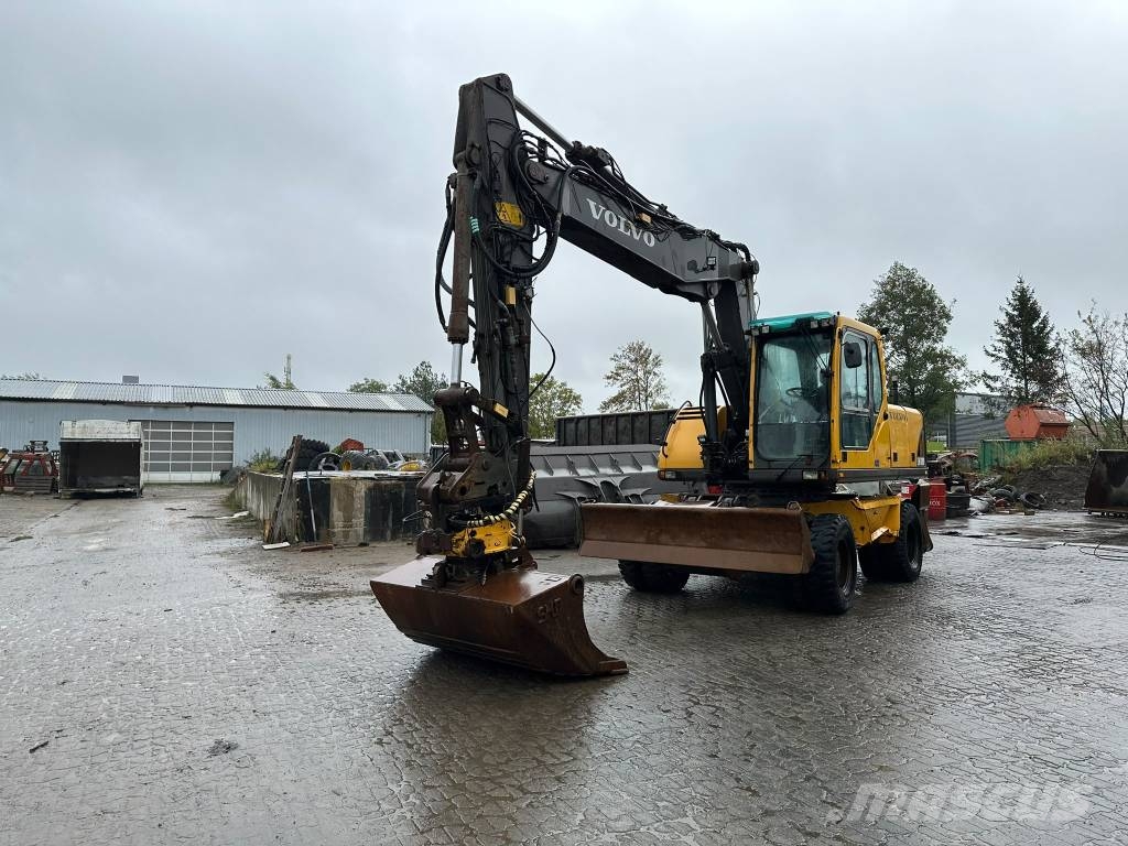 Volvo EW180B Колёсные экскаваторы