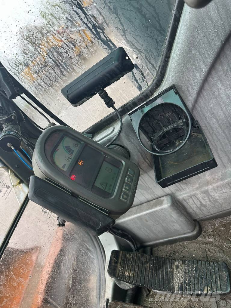 Volvo EW180B Колёсные экскаваторы