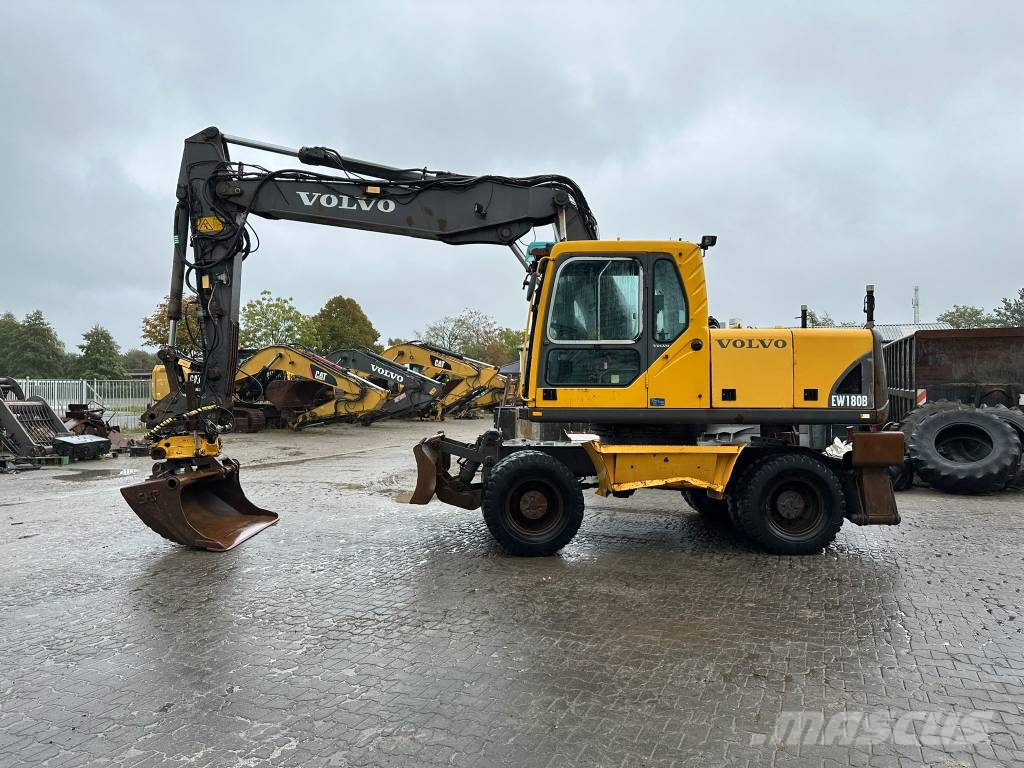 Volvo EW180B Колёсные экскаваторы
