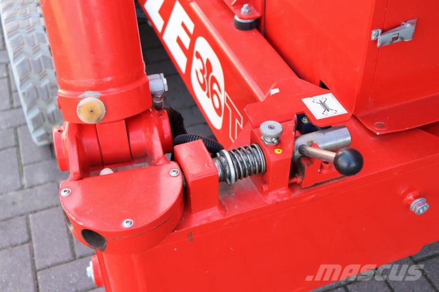 Teupen Leo 36t 230 V Electric Motor + Diesel, Rubber Trac Körüklü personel platformları