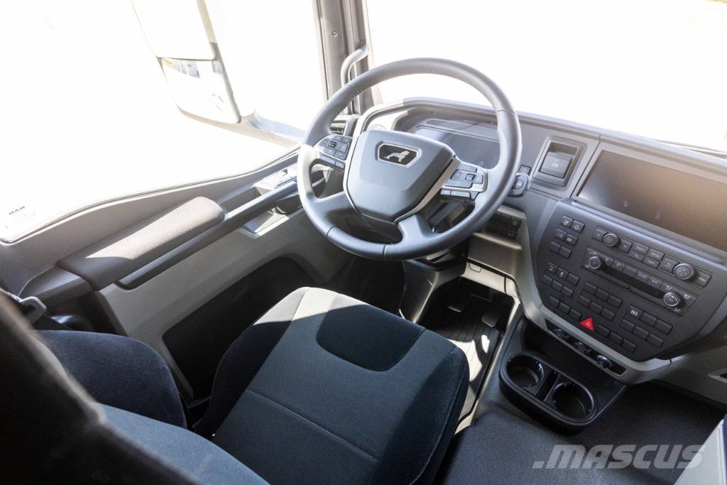 MAN TGM 18.290 4x2 LL CH Camiones con caja de remolque