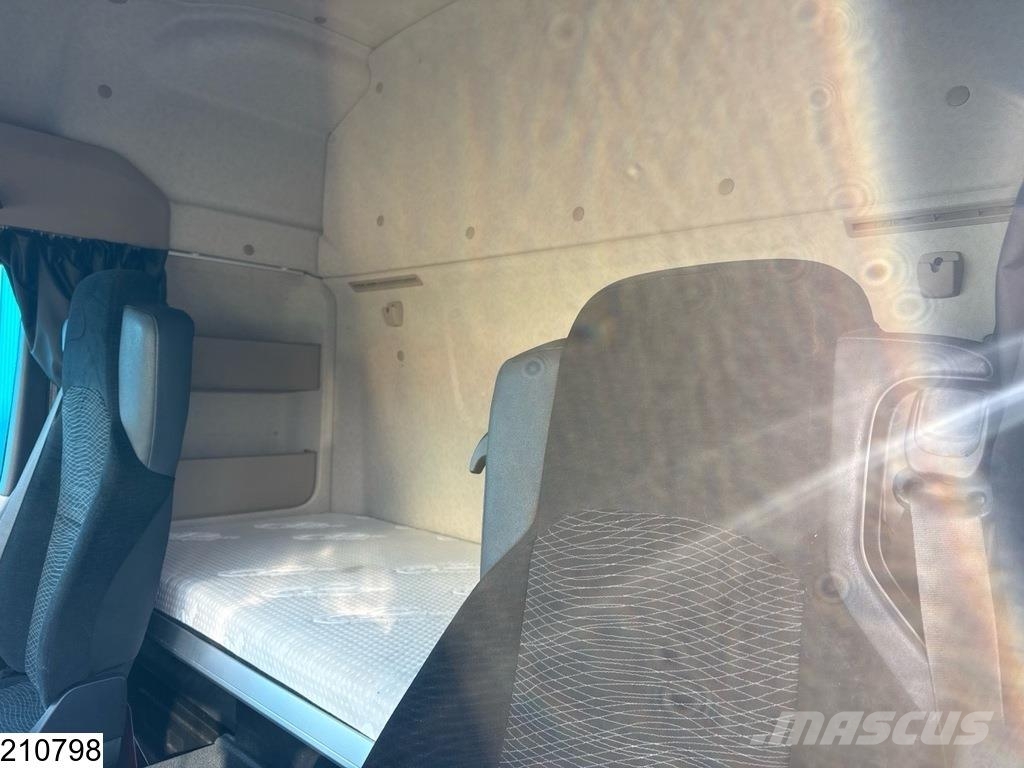 Mercedes-Benz Actros 1843 EURO 6, Retarder, 10300 liter, 7 Comp, Вантажівки-цистерни