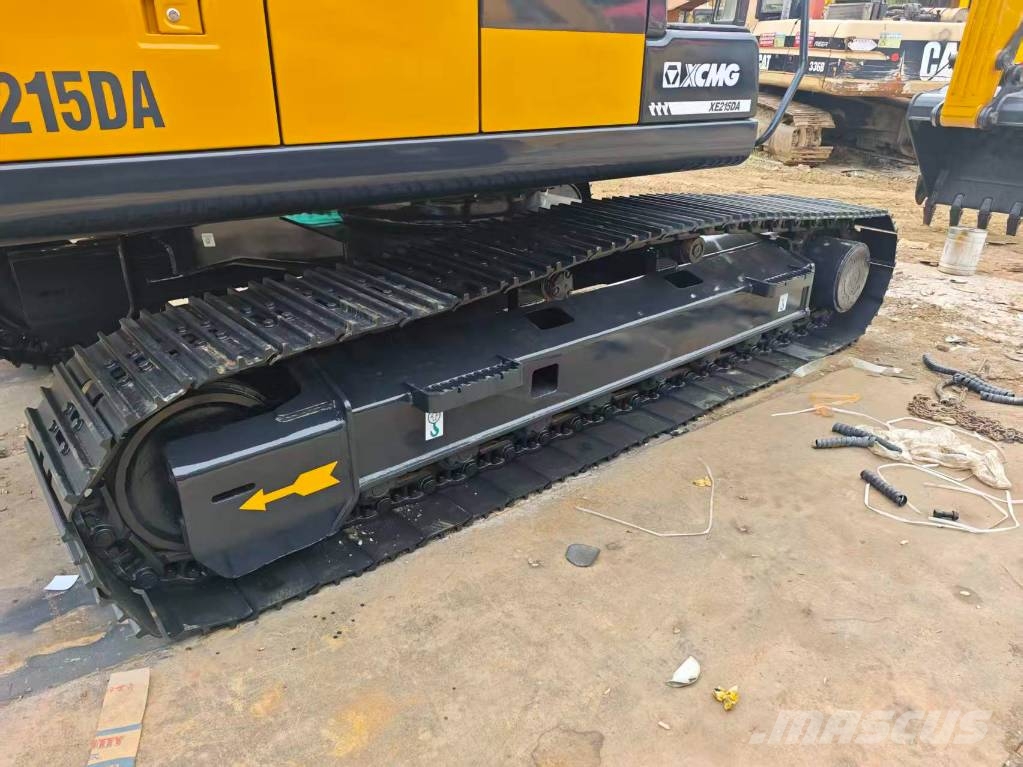 XCMG XE 215 DA Midi bagri 7t – 12t